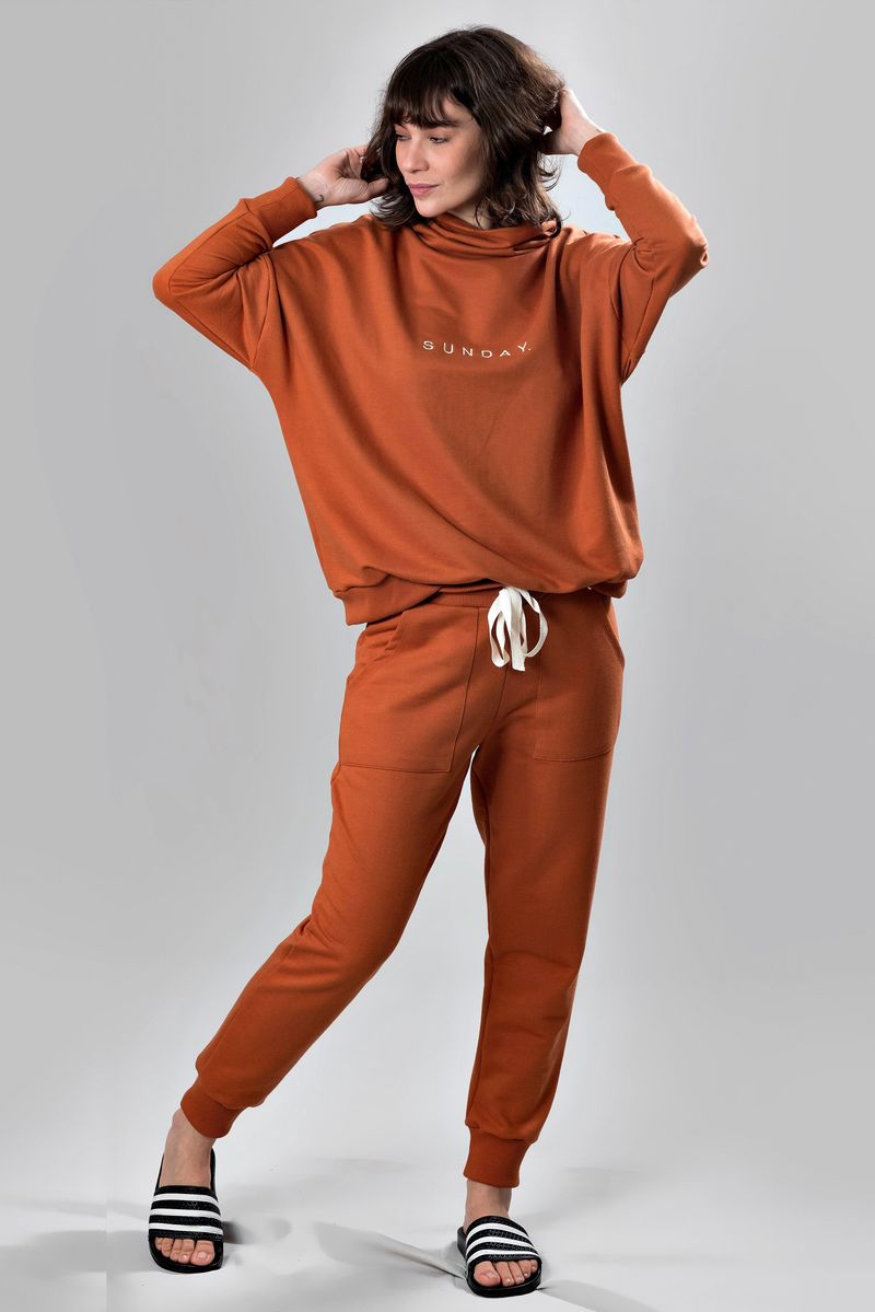 pose_gaia_lateral_conjunto