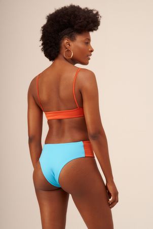 top biquíni fabi azul céu