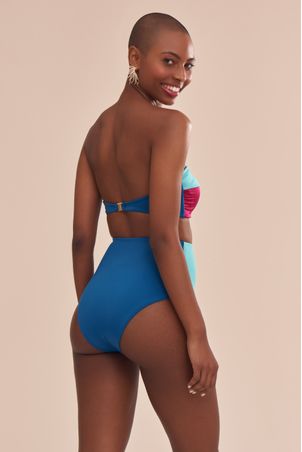 Biquíni Conjunto Top Tomara que Caia e Hot Pant Waves Azul