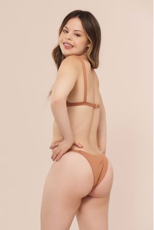 Conjunto Biquíni Fiorella Corpo Caramelo