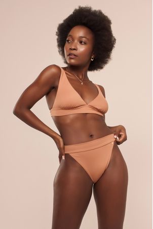 Top Biquíni Halter Lari Corpo Caramelo
