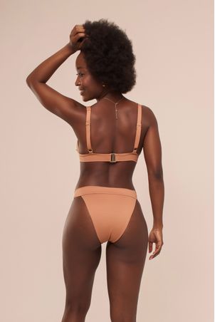 Conjunto Biquíni Lari Corpo Caramelo