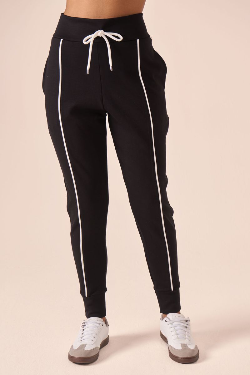 SUNTIME_LOOKBOOK_FEV24_-129