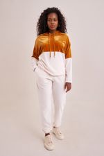 Lookbook---Fevereiro---2025407.jpg