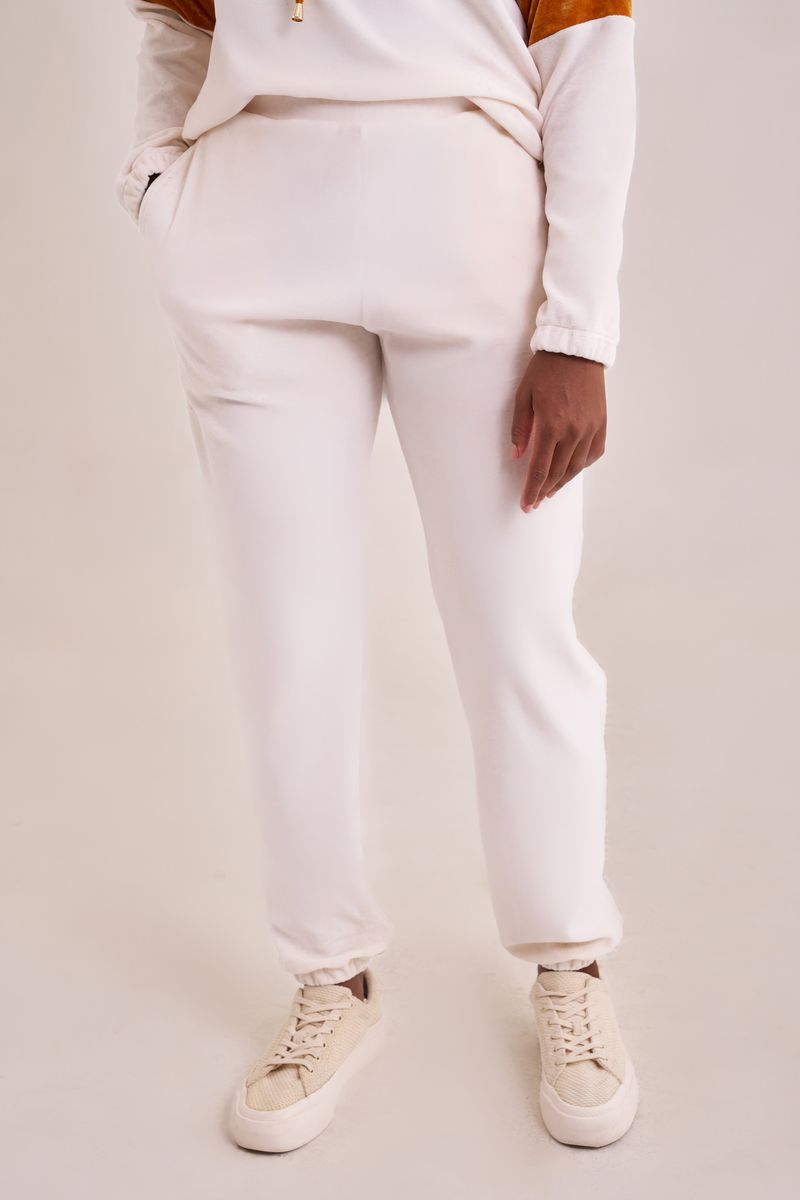 Lookbook---Fevereiro---2025412.jpg