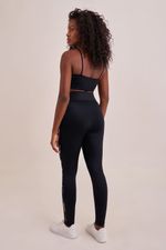 Lookbook---Fevereiro---2025449--1-.jpg