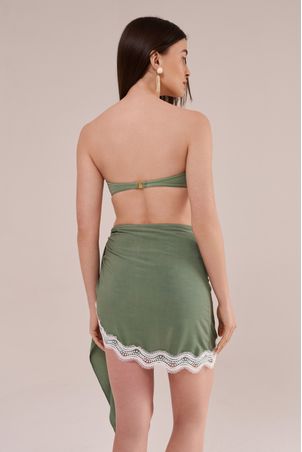 saia com amarração lateral e guipure paraty