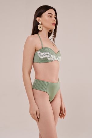 top biquini strapless com guipure paraty