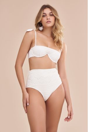 Calcinha Biquíni Hot Pant Magnólia Off White