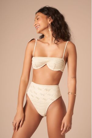 Conjunto Biquíni Top com aro e Hot Pant Fio Magnólia Areia
