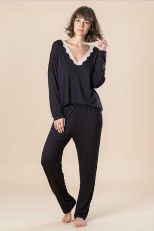 Conjunto Pijama Longo com Renda Sweet Preto