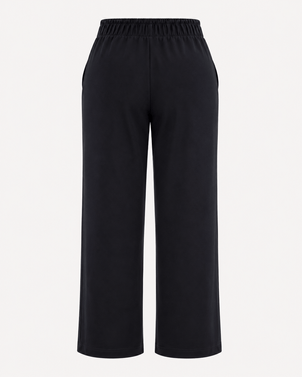 calça reta essential tech preta