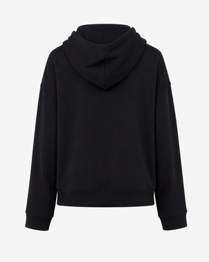 blusa essential tech preta