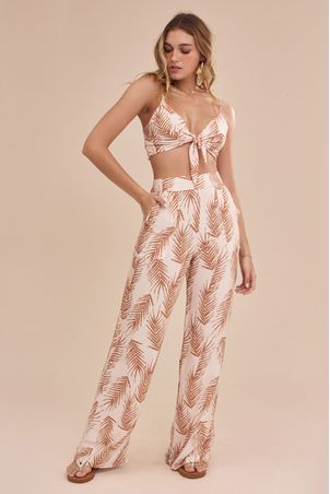 Pantalona Palms Areia