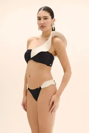 top paula falésias preto e branco