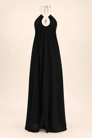 saída longa com matelassê em viscose falésias preto e branco